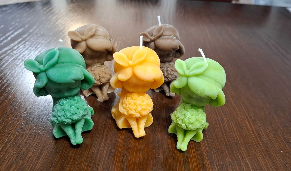 Lumânări din ceara naturala de albine