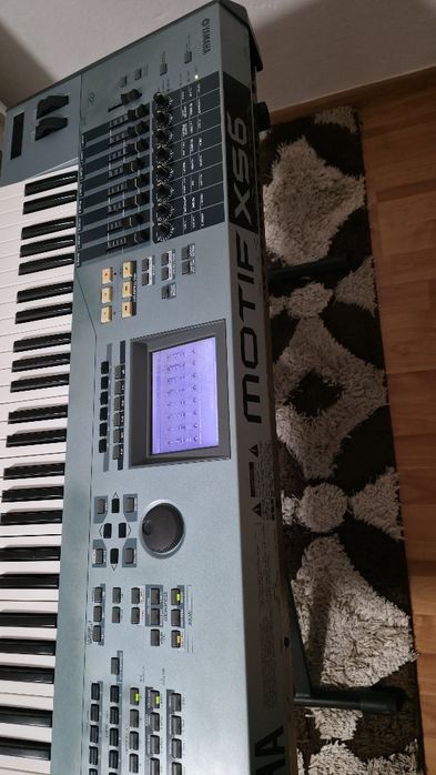 Yamaha motif xs6