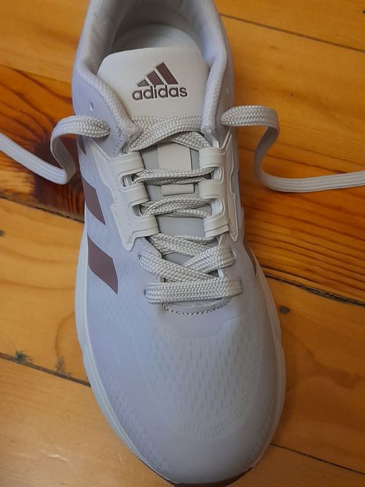 Маратонки ADIDAS ШОК Цена