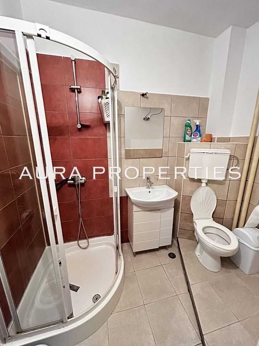 Дава се под наем Тристаен апартамент в Разград, Център - 90 кв.м за 306 € - Снимка #6