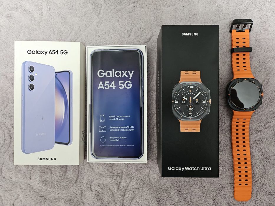 Смартфон, смарт часы и карта памяти на 16 GB от самсунг галакси