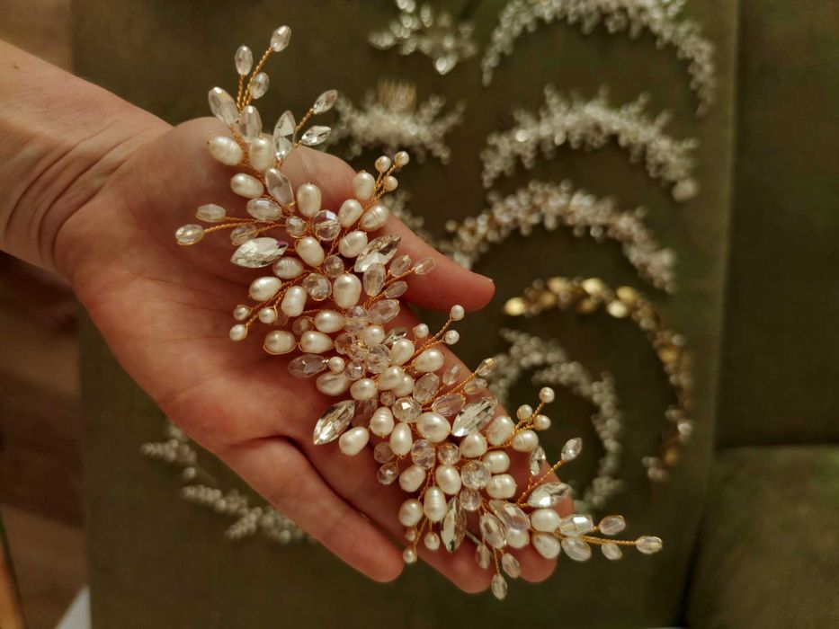 Mireasa. Coafura păr.Piepten pentru par. Accesorii par.