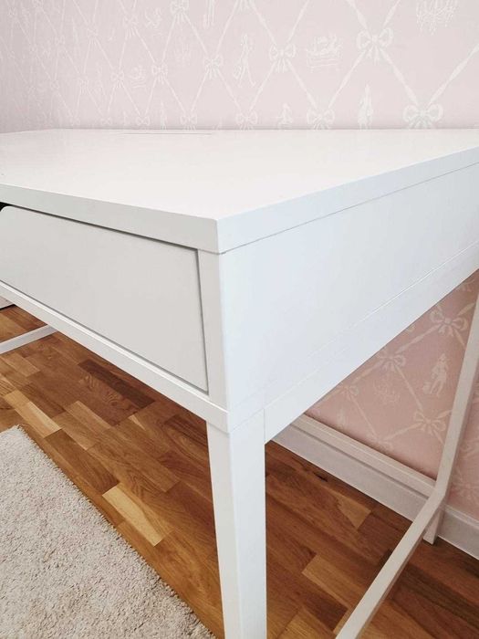 VAND 1 Birou lucru alb ALEX lungime 132 latime 58 cm IKEA Cadru metalic 2 sertare in fata