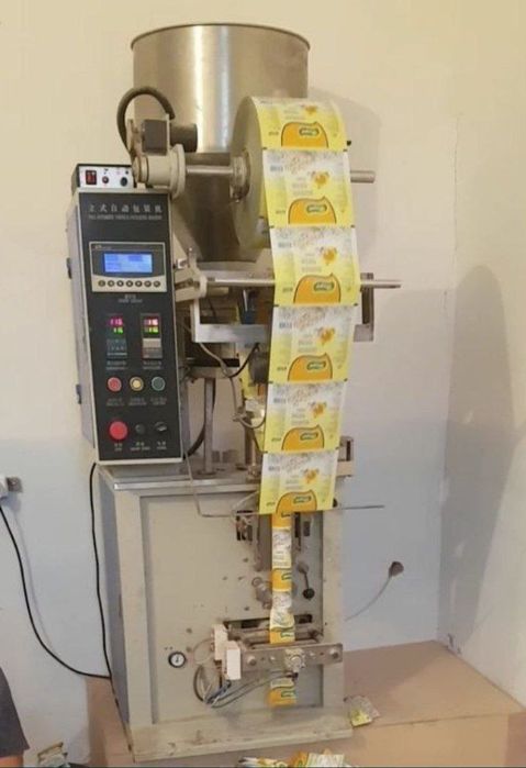 Pista , chipis , suxarik , semichka va yana boshka narsalar qadoqlash