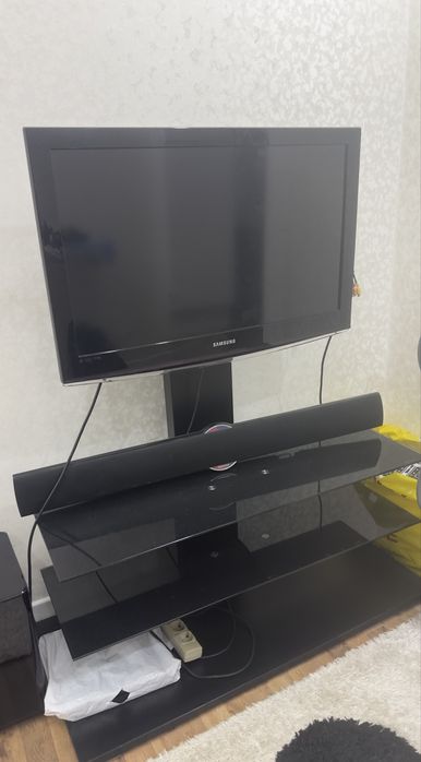 Подставка для телевизора