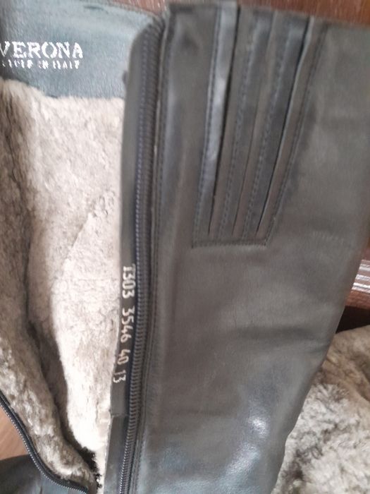 Продам зимние сапоги