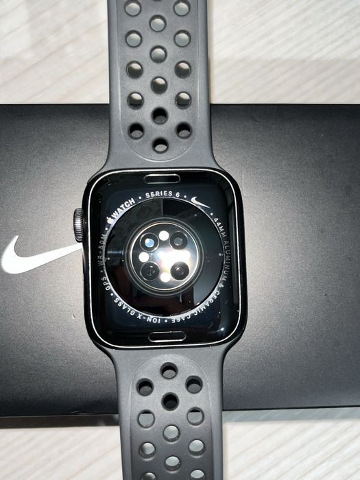Apple watch series 6 44mm