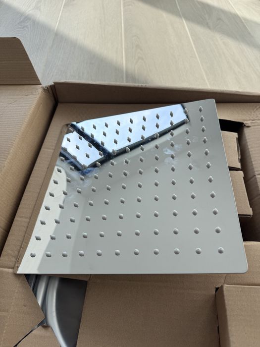 Coloana de dus cu termostat