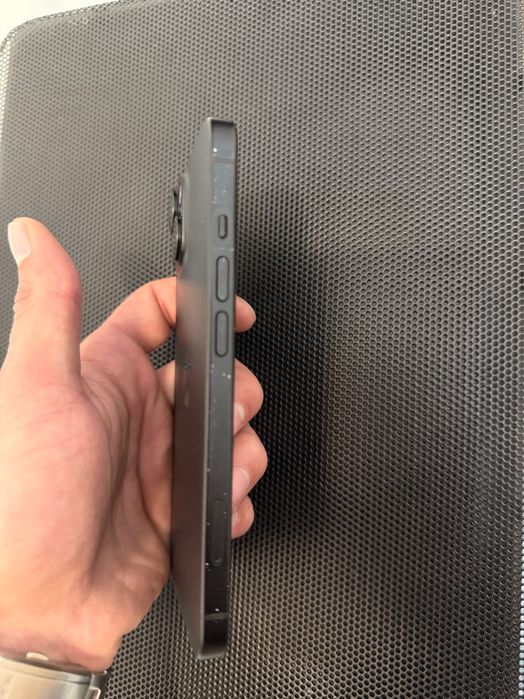 iPhone 15 128gb