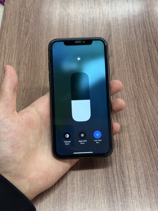 iPhone 11 64гб в хорошем  состоянии