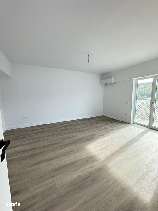Etaj 4/10 -Bloc nou -Alexandru -Arcadia -2 camere decomandat-intabulat