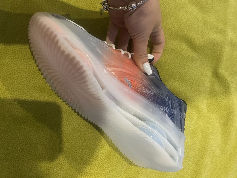 Нови давски маратонки