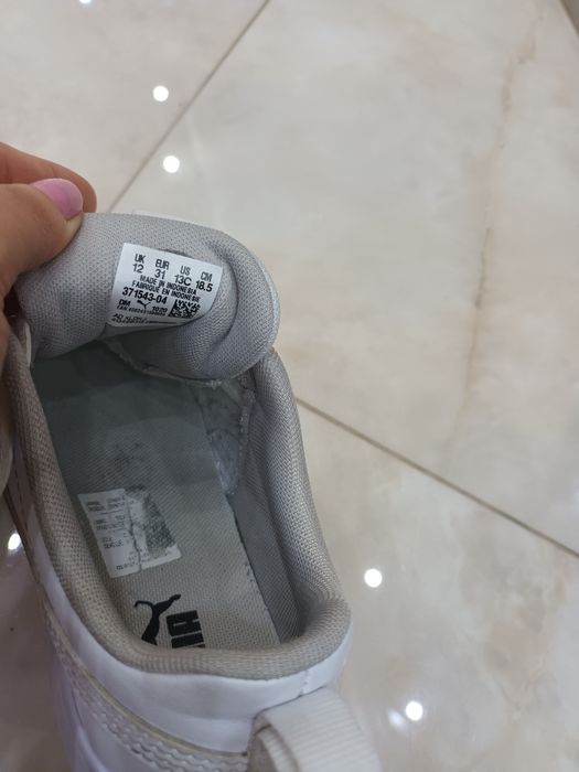 Обувки и боти за момче