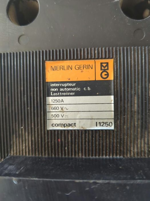 Întrerupător industrial Merlin Gerin Compact I1250 – 1250A
