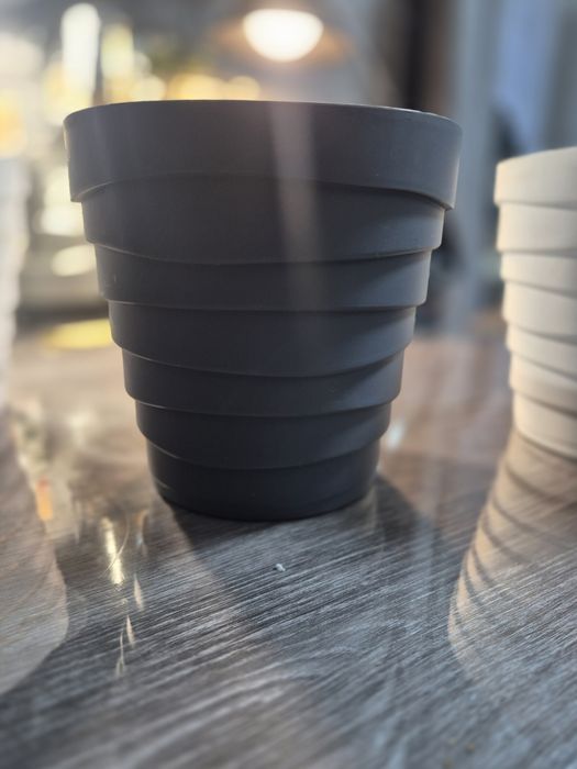 Горшки    цветочные