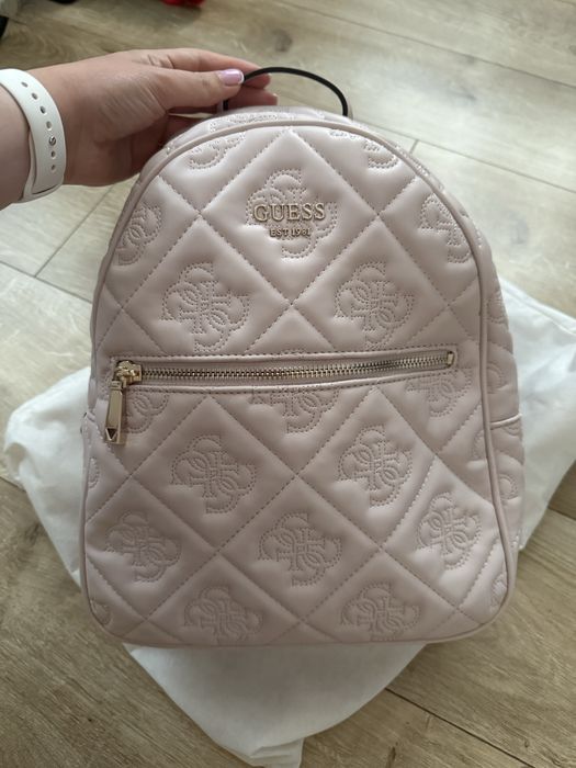 Раница Guess Vikky