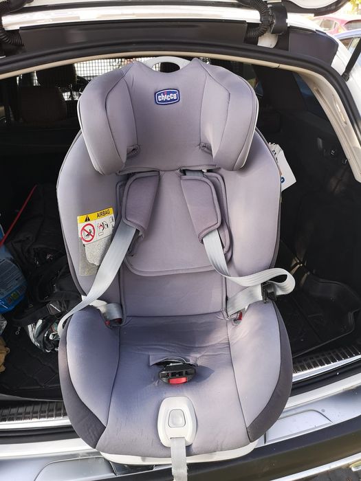 Scaun auto Chicco pt copil