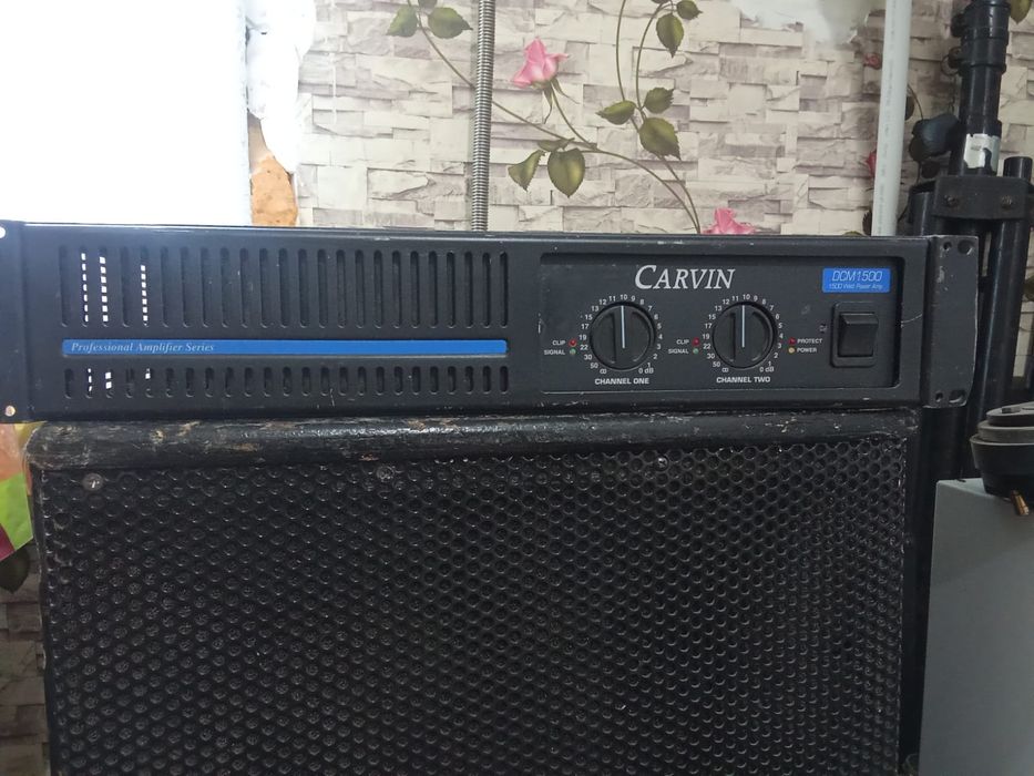 Профессиональный усилитель Carvin мощности 500 ват на канал .