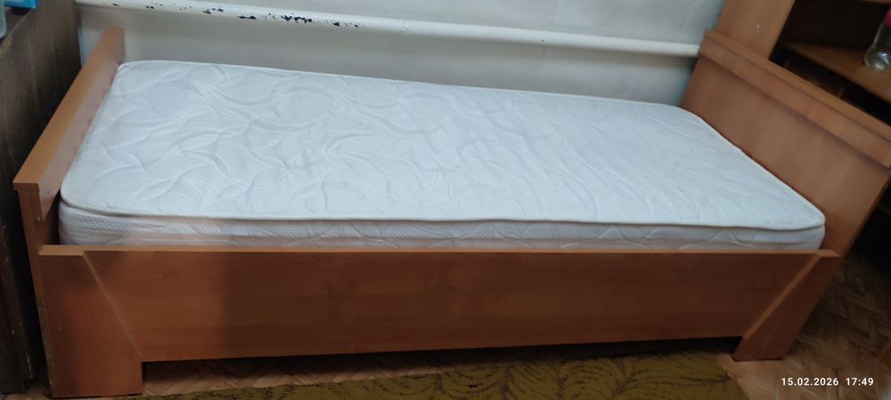 Продам односпальную кровать