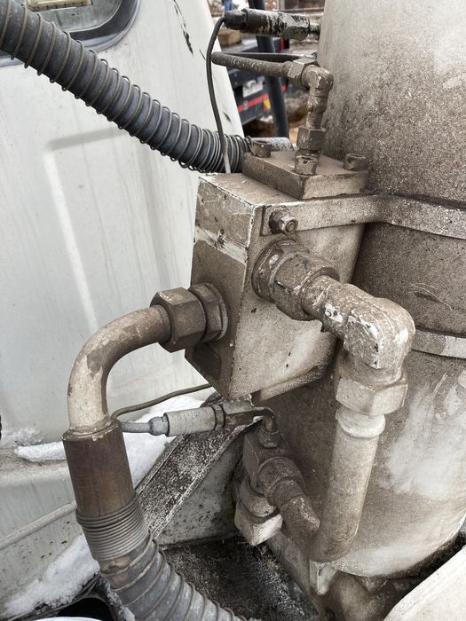 Шнековый погрузчик цемента