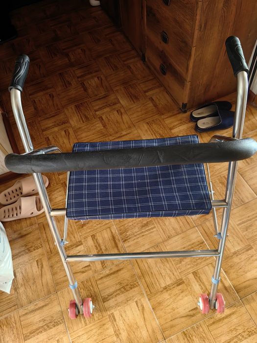 Ходунки для взрослых