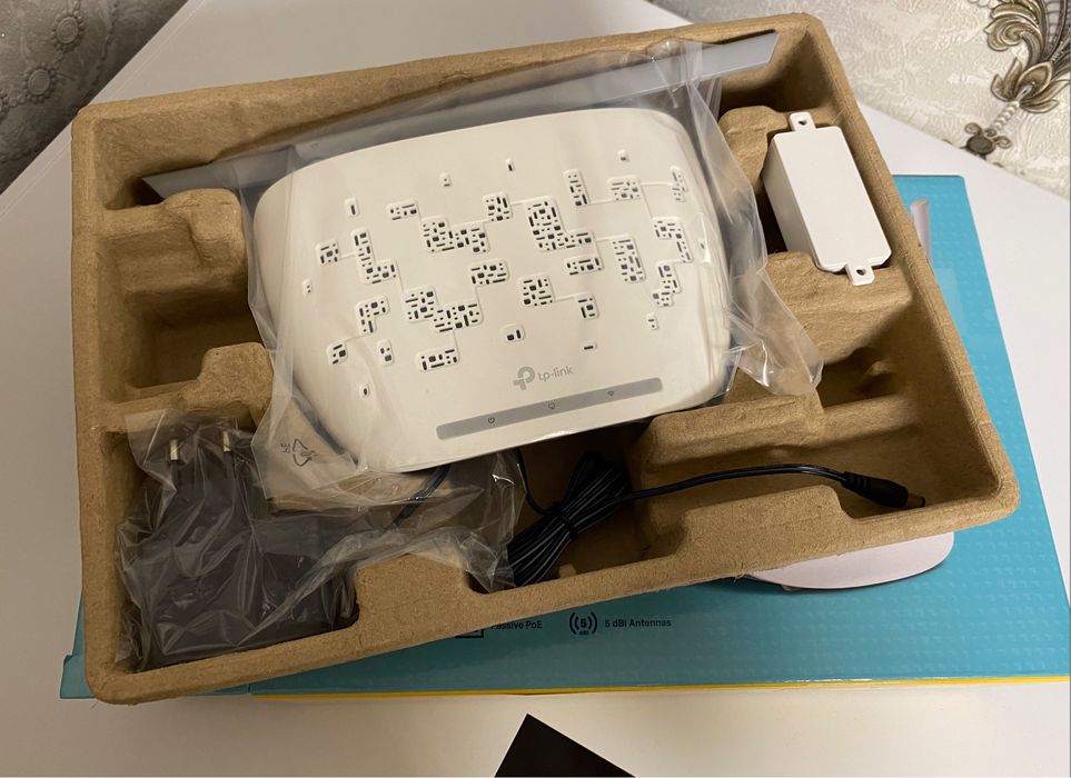 Продам роутер tp link