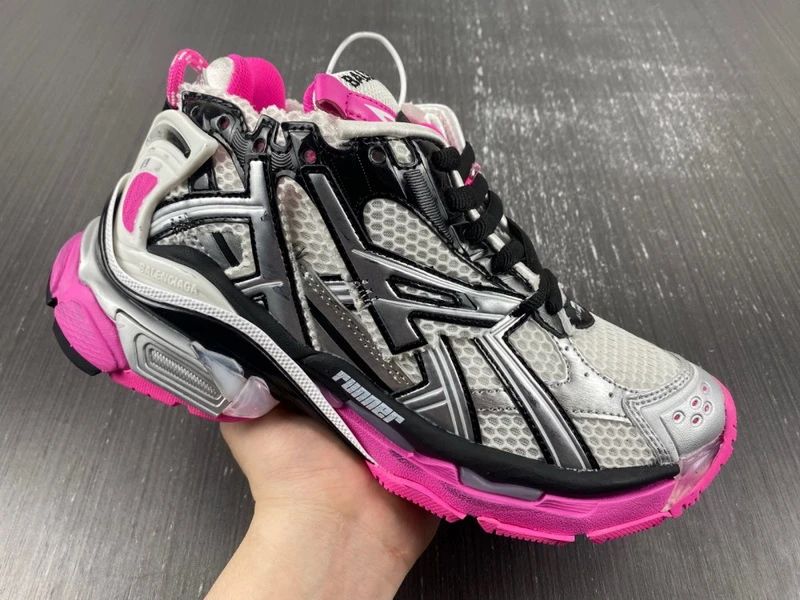 Balenciaga Runner 7.0 Black