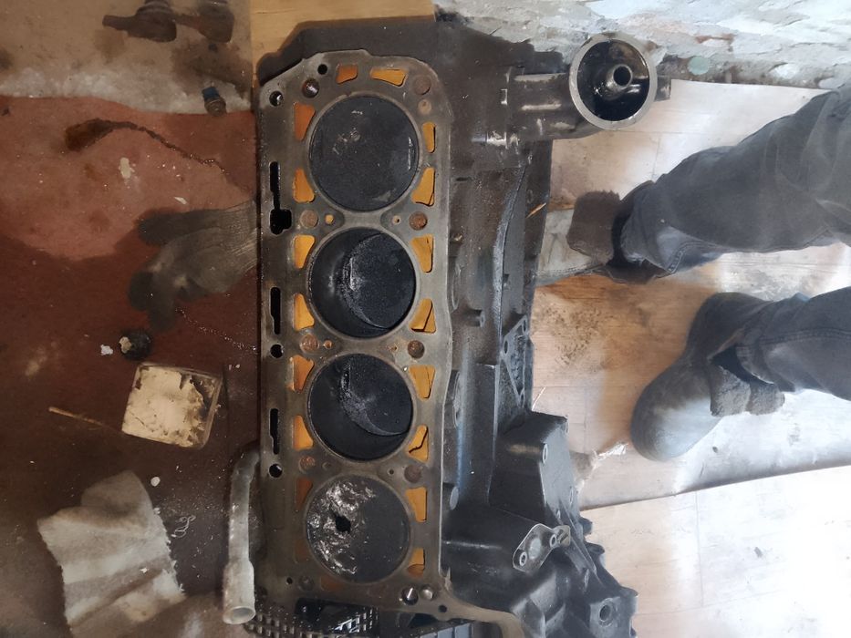 Автозапчасти Мерседес