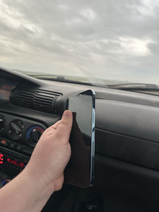 Айфон 12 про макс 256 БЕЗ ремонт