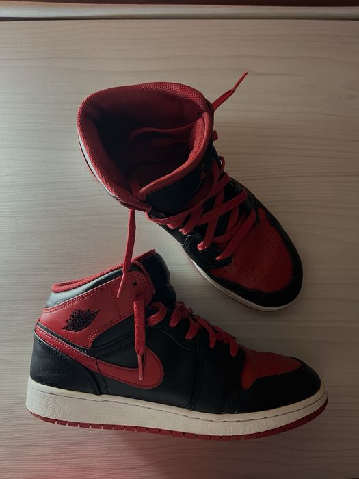 Air Jordan 1 mid