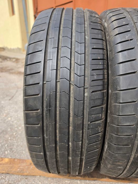 2 бр. летни гуми 215/60/16 Vredestein 6 mm DOT 0919