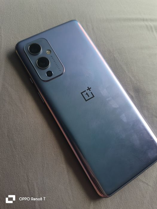 Продам oneplus 9 12/256