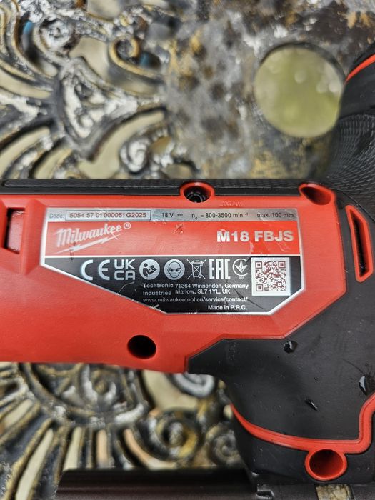 Pendular milwaukee m18fbjs