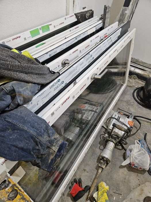 Ușă balcon / fereastră PVC QFORT 7Stars – 1660 x 1970 mm – Gri antraci