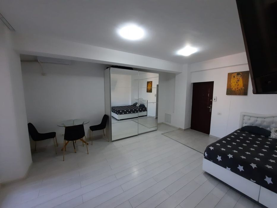 Garsoniera de închiriat, 33 mp, Militari residance