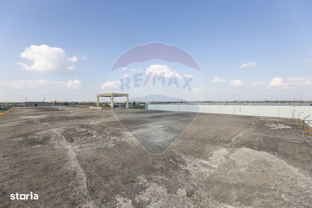 Teren cu construcție de beton, de vânzare, 3754 mp – zona Aradul Nou