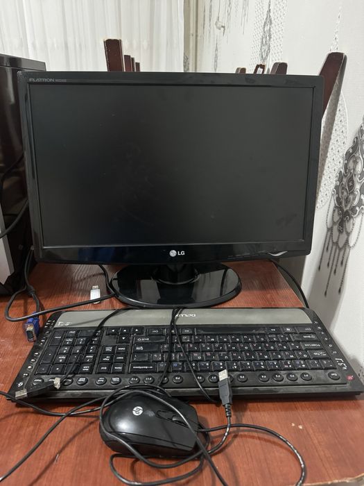 Все за 35тыс: компьютер, монитор, системный блок, клавиатура, мышка