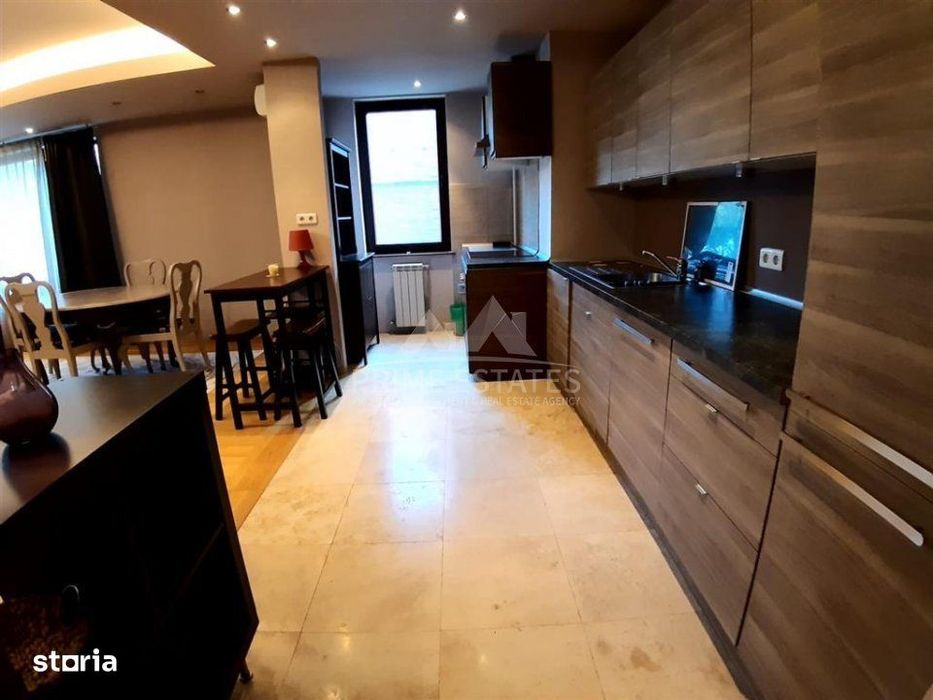 De inchiriat 3 camere parcare subterana, doar 5 minute de Parcul Heras