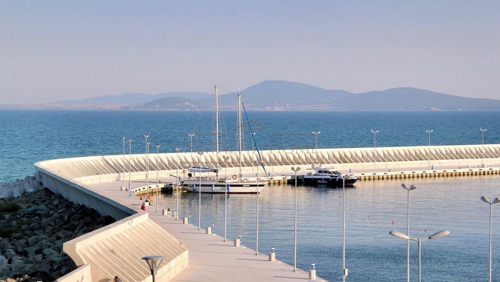 Продава се Многостаен апартамент в Бургас, Сарафово - 150 кв.м за 1400 €/кв.м - Снимка #11