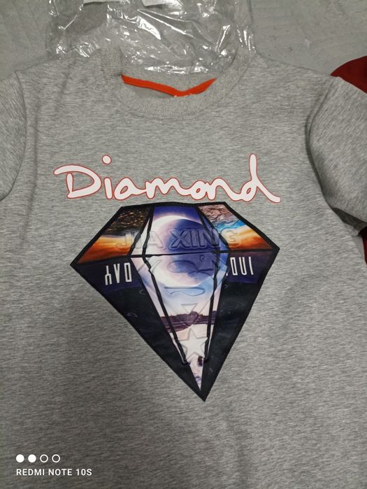 Продам свитер детский новый