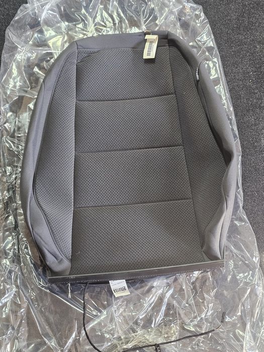 Tapiterie spatar scaun sofer noua originala Volkswagen Golf 5 / Jetta