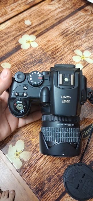Aparat foto fujifilm finepix s9600