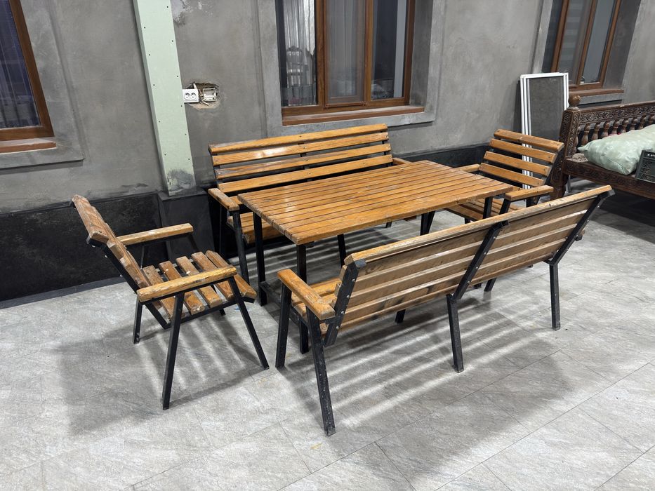 Стол стулья комплект продается!