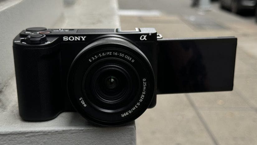 Sony ZV-E10 Mark 2 с объективом