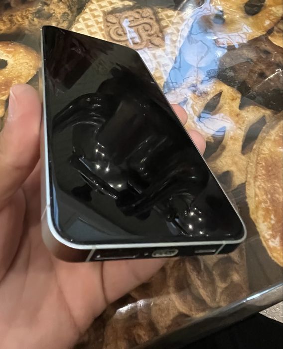 Samsung S24 Plus 8/256 в очень хорошем  состоянии