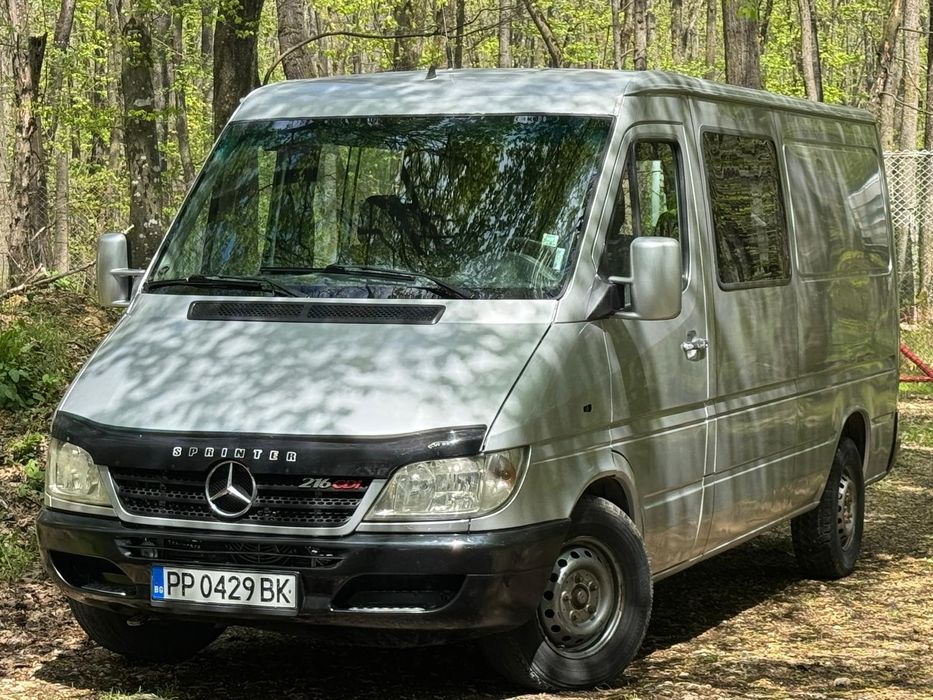 Продавасе mercedes sprinter 216