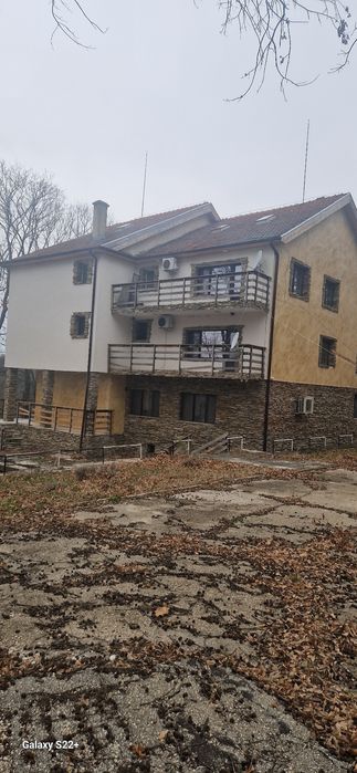 Продава се Къща в с. Цар Асен, Област Силистра - 820 кв.м за 933 €/кв.м - Снимка #4