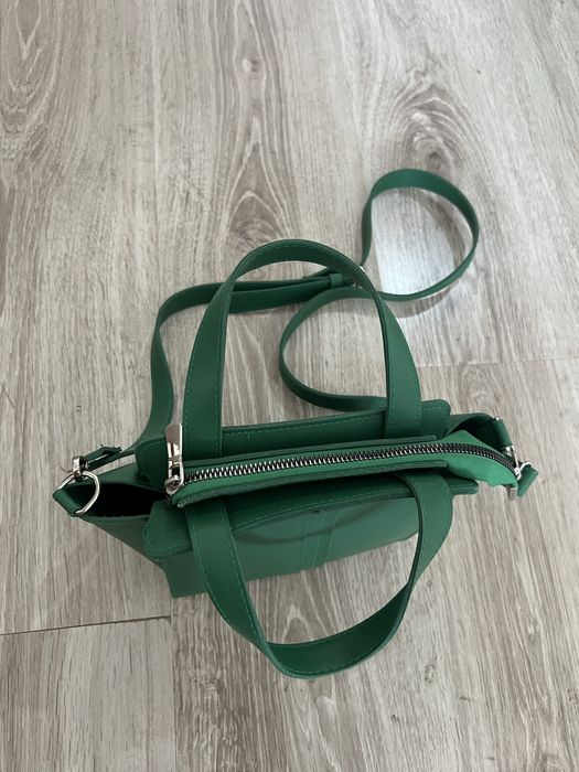 Сумочка зеленая 2000