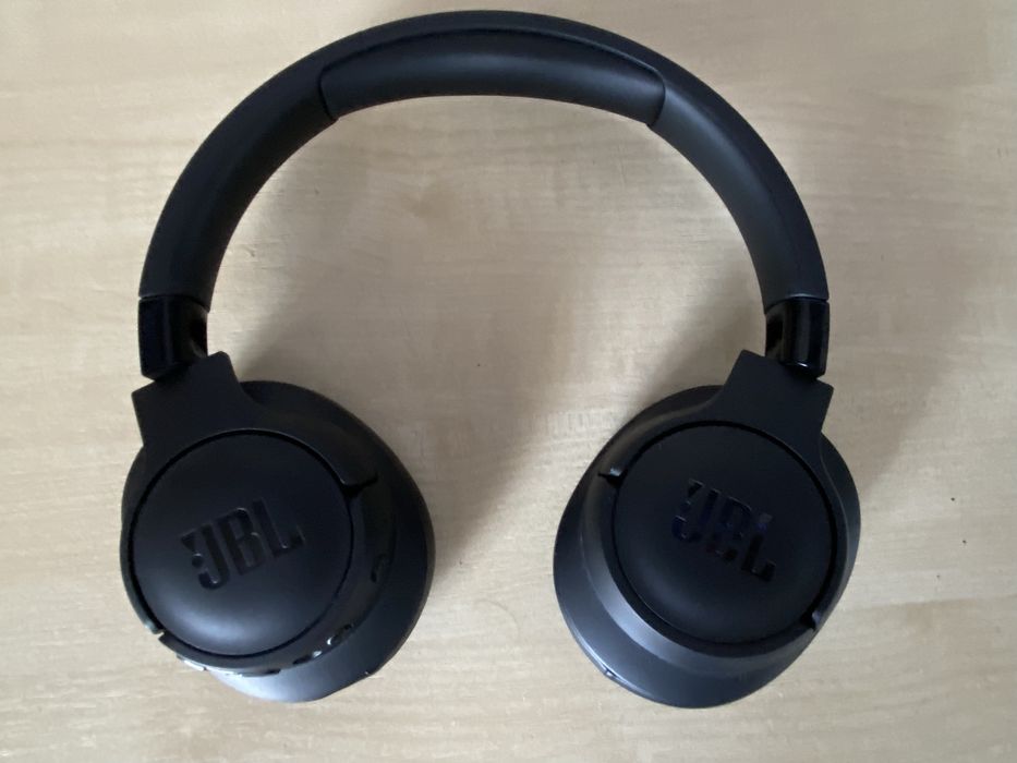 Vand Casti Over-Ear JBL Tune 770NC