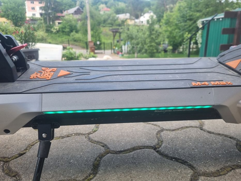 Trotineta Kukirin M4 Max